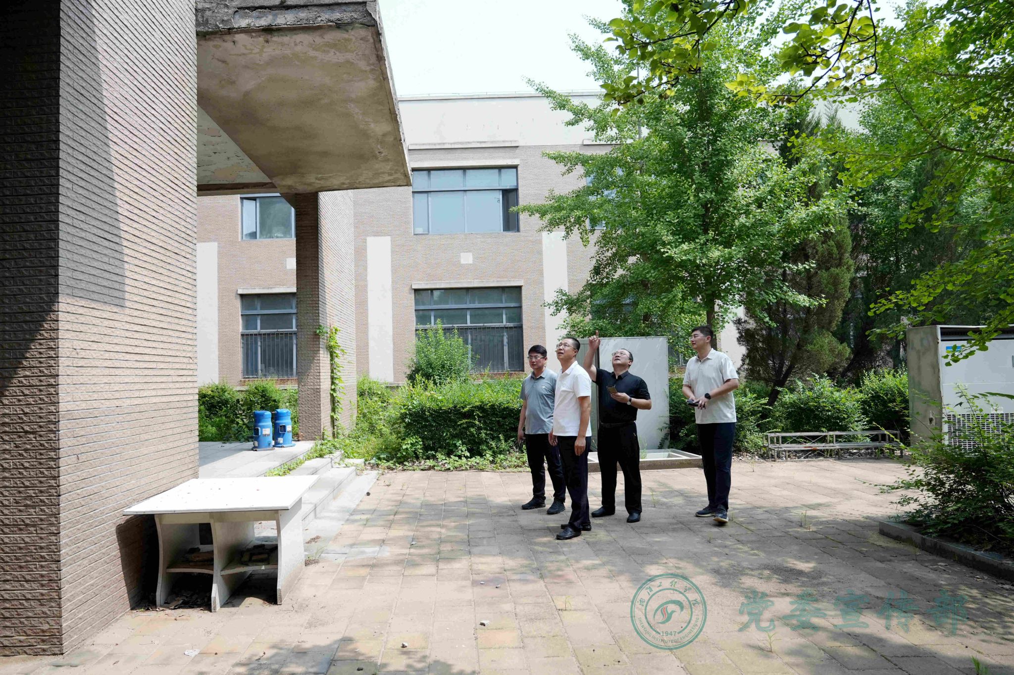 沈阳工程学院 图书馆图片